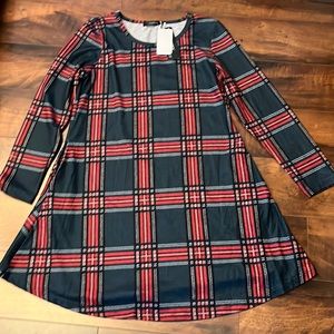 New plaid dress flare bottom long sleeves comfy size medium